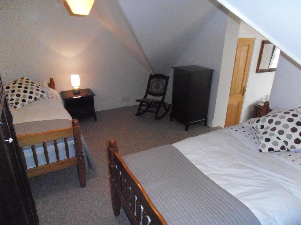 The Old Manse B & B Ballycastle Eksteriør billede